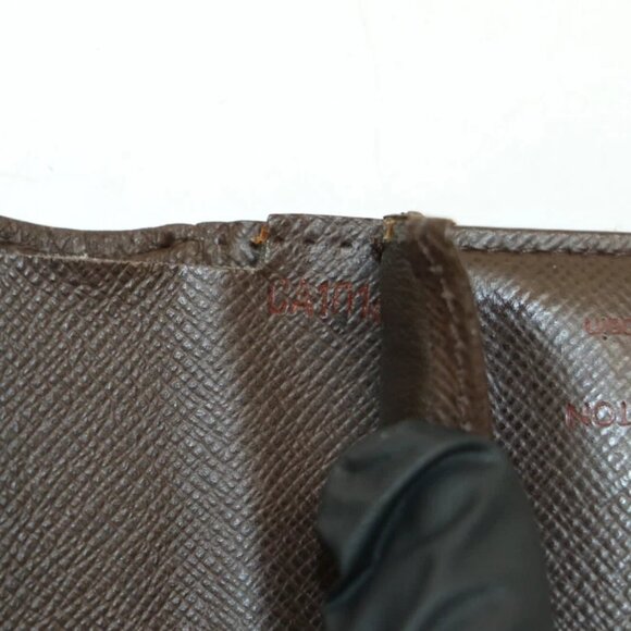 Louis Vuitton 2005 Damier Ebene Porte Monnaie Billets Viennois - Picture 12 of 16